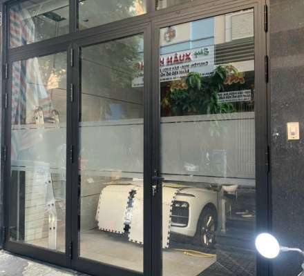 Thi công lắp đặt cửa nhôm Xingfa cao cấp tại TPHCM